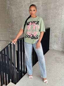 SHEIN SXY Cartoon & Slogan Graphic Drop Shoulder Tee NEVER LOOK BACK - Mint Green - View 4
