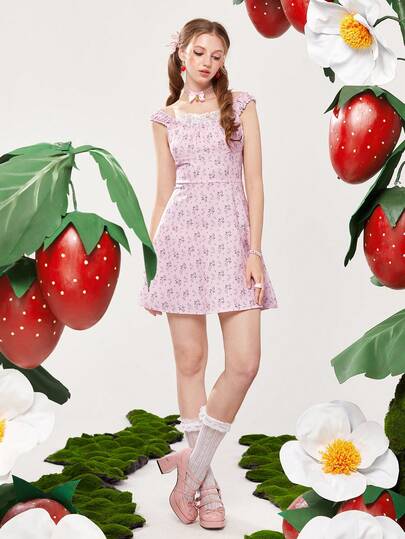 Kawaii Ditsy Floral Print Frill Trim Dress