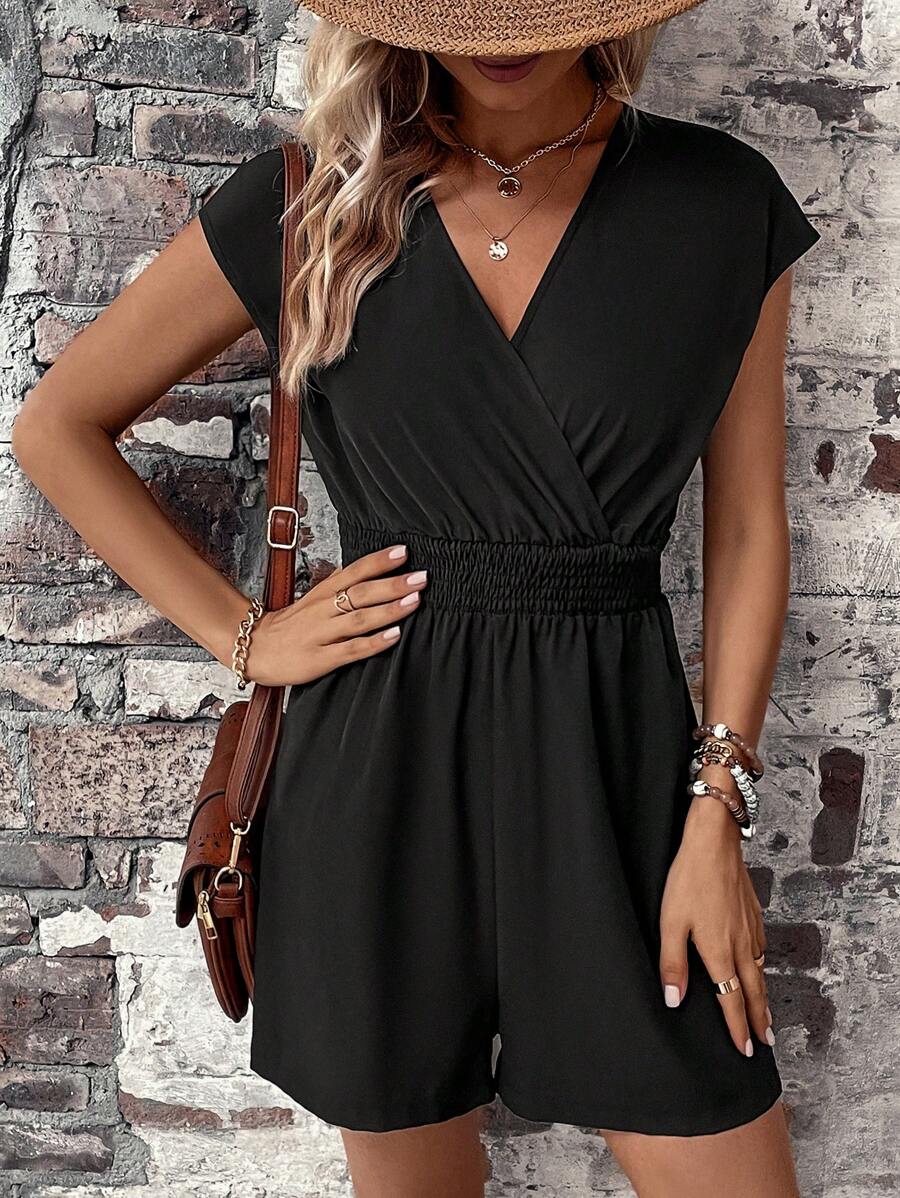 SHEIN LUNE 素色交疊領蝙蝠袖連身短褲 - 黑色 - 查看 1