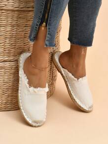 Women White Fray Trim Espadrille Flat Mules, Round Toe Slippers For Vacation - White - View 3