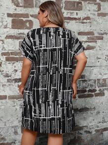 SHEIN LUNE Đầm Plus Size Tất cả trên in Giải trí - Đen và trắng - Xem 2