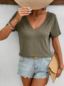 SHEIN Frenchy Màu thuần Giải trí Cổ chữ V Áo thun - màu xanh lá - Xem 5