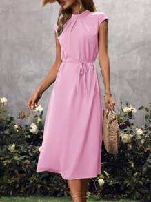 SHEIN VCAY 素色腰帶A字洋裝 - 粉色 - 查看 1