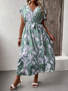 Mulvari Plus Tropical Print Batwing Sleeve Belted Dress - Multicolor - View 3