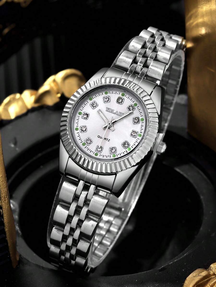 YOLAKO1 这款时尚商务休闲女士钢带石英表适合派对、庆典、婚礼和日常佩戴。它是返校季、毕业季和感恩节送给女性的最佳礼物。 - 白色 - 查看 1
