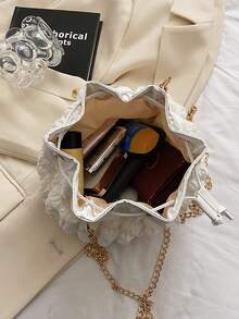 Mini torba ze sznurkiem z łańcuszkiem i wiadro Ruched Design - Biały - Zobacz 5