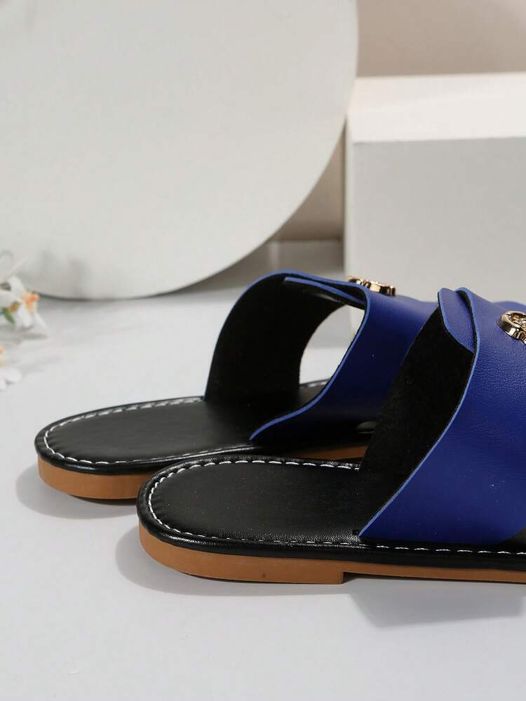 Women Metal Decor Slide Sandals, Fashion Summer Flat Sandals - Blue - View 3