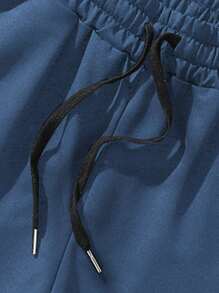 Manfinity Homme 男士字母圖案腰部抽繩短褲 - 霧霾藍 - 查看 5