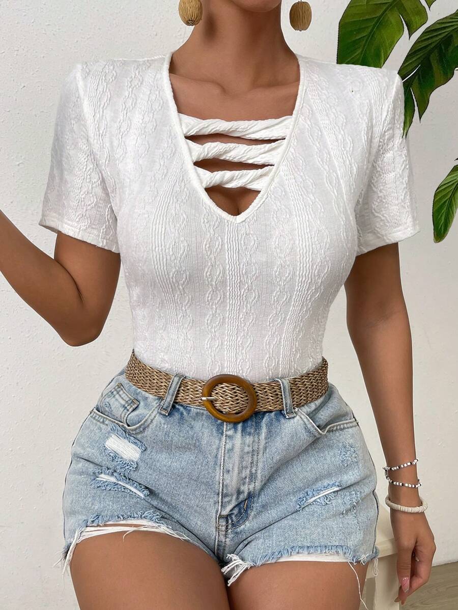 SHEIN LUNE Solid Criss Cross Front Tee
