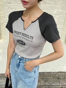 DAZY Letter Graphic Notched Neckline Raglan Sleeve Tee - Grey - View 6