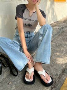 DAZY Letter Graphic Notched Neckline Raglan Sleeve Tee - Grey - View 8