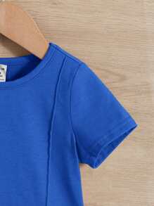 SHEIN Leap Crew Em bé Con trai Đơn giản giản dị Áo thun Và Bộ quần short Với Khâu Chi tiết , Thích hợp Cho mùa hè - Xanh đậm - Xem 3