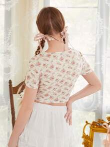 ROMWE 碎花環鏈前鏤空短款T恤 - 米色 - 查看 3