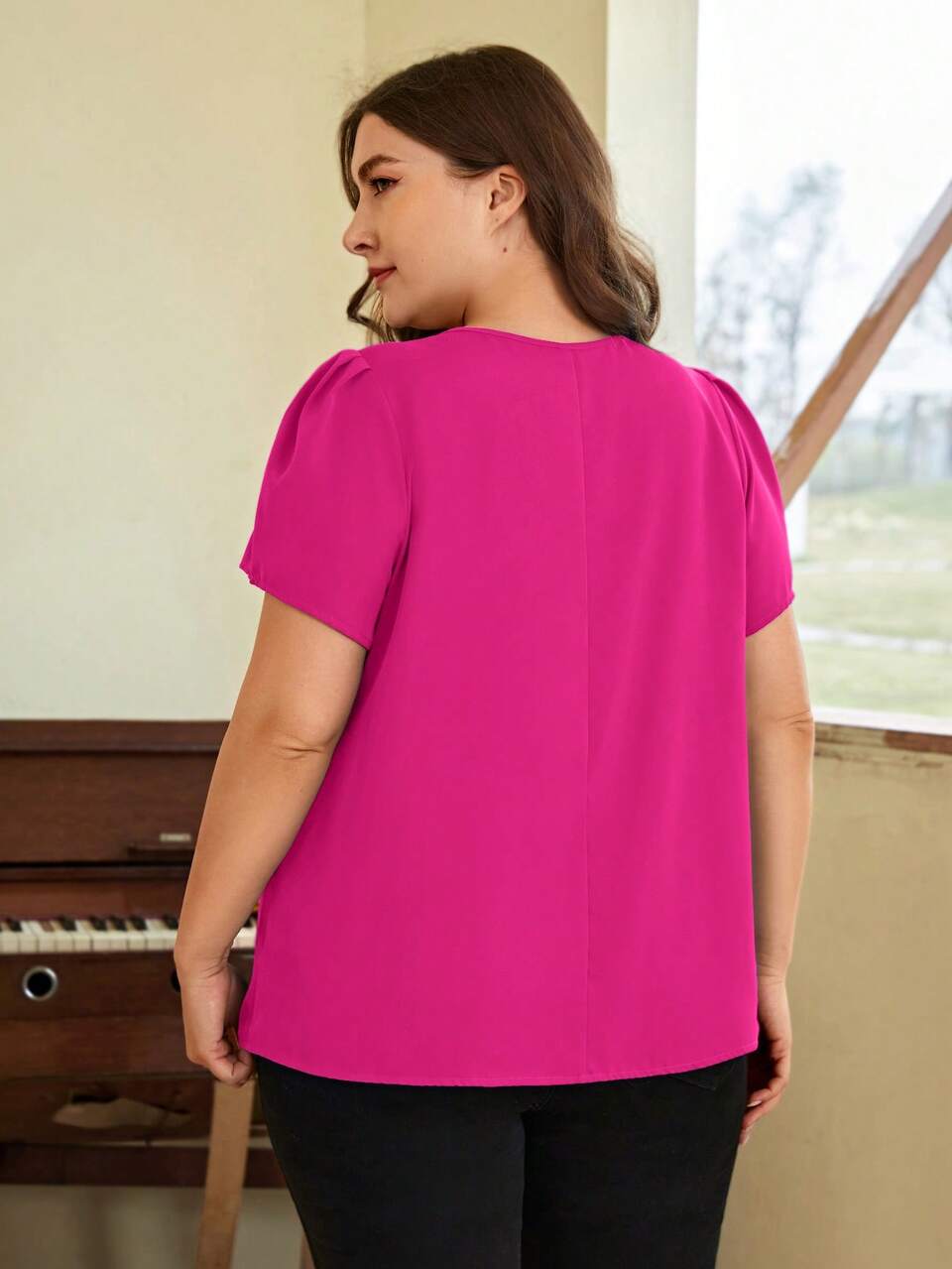 Plus Keyhole Neck Puff Sleeve Fold Pleated Detail Top