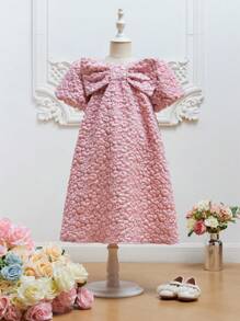 SHEIN 女孩花卉圖案提花泡泡袖前蝴蝶結連衣裙 - 淺粉色 - 查看 1
