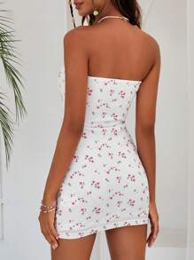 Soleia Ditsy Floral Print Tube Bodycon Dress - White - View 2