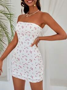 Soleia Ditsy Floral Print Tube Bodycon Dress - White - View 4