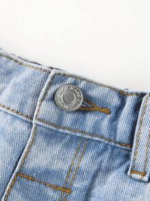 SHEIN 年轻女孩休闲百搭宽腿宽松破洞卷边牛仔短裤 - 淺色水洗藍 - 查看 6