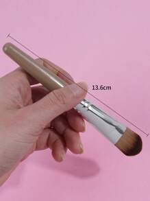 MAANGE 1pc Professional Foundation Brush,Facial Mask Brush,Makeup Tools With Soft Fiber For Easy Carrying,Brush For Travel,Foundation Brush,Concealer Brush,Blush Brush,Contour Brush,Blush Brush,Bronzer Brush,Powder Brush,Foundation Brush,Blush Brush - Brown - View 4