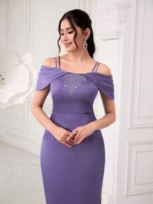 Modelyn 挖肩圍裹洋裝不附腰帶