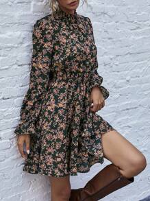 SHEIN LUNE Floral Print Flare Sleeve Dress - Dark Green - View 1