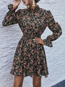SHEIN LUNE Floral Print Flare Sleeve Dress - Dark Green - View 3