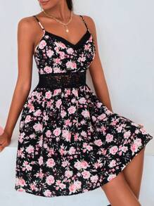 SHEIN VCAY Floral Print Guipure Lace Insert Cami Dress - Multicolor - View 4