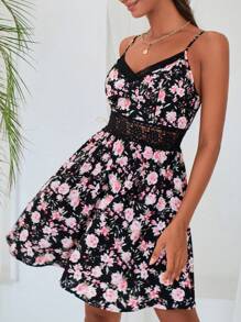 SHEIN VCAY Floral Print Guipure Lace Insert Cami Dress - Multicolor - View 1