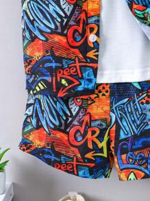 SHEIN Bộ thời trang bé trai Nút phía trước Lá thư Tất cả trên in Giải trí - Nhiều màu - Xem 3