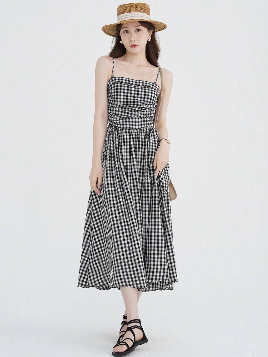 Vestido de tirantes con estampado de guingán fruncido - Blanco y Negro - Ver 1