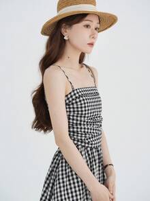 Vestido de tirantes con estampado de guingán fruncido - Blanco y Negro - Ver 5