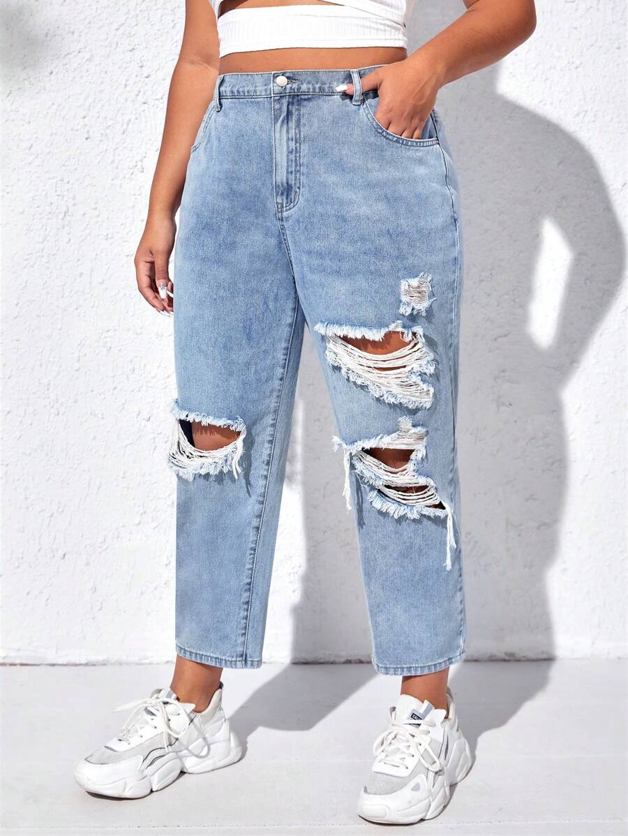 SHEIN ICON 大碼破洞媽媽牛仔褲 - 淺色水洗藍 - 查看 1