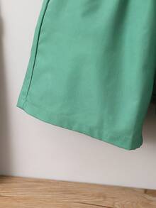 SHEIN Chàng trai trẻ In Khủng long Nơ mặt trước Áo sơ mi & Quần yếm Bộ - Nhiều màu - Xem 5