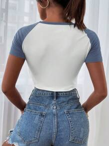 SHEIN Unity Colourblock Letter Graphic Raglan Sleeve Crop Tee - White - View 2