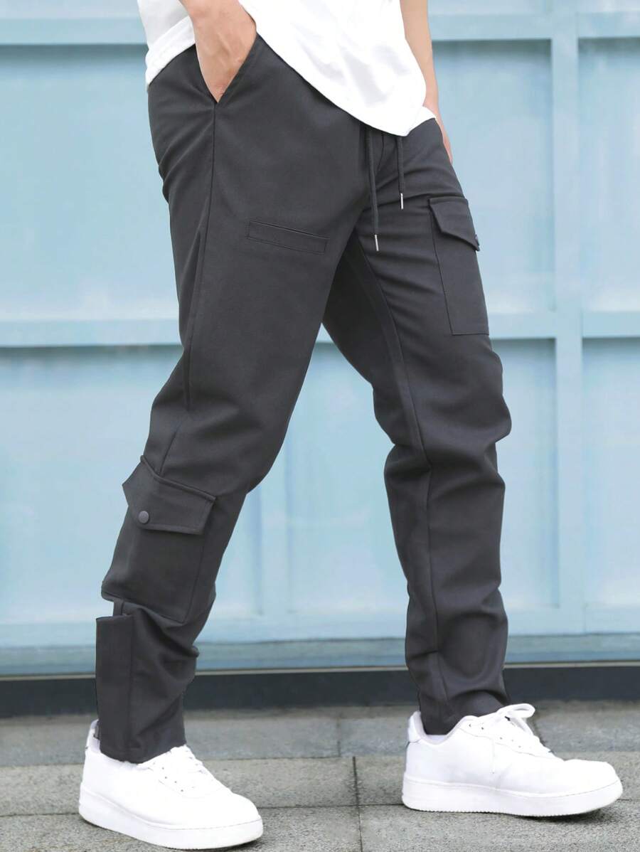 Manfinity Homme Men Flap Pocket Drawstring Waist Cargo Trousers - Black - View 1