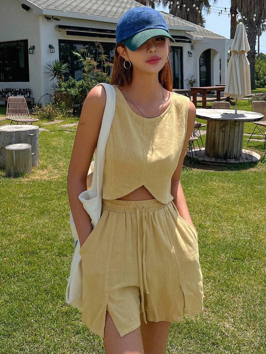 Dazy Designer Solid Tank Top & Split Hem Shorts,Women Two Pieces Sets