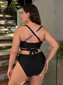 SHEIN Swim Curve Conjunto de bikini con estampado de cocodrilo y diseño cruzado para tallas grandes, ideal para playa en verano - Negro - Ver 2