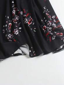 SHEIN Clasi Plus Floral Print Flare Skirt - Black - View 6