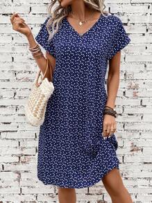 SHEIN LUNE Summer Loose Fit Women's Dress With Blue Heart Print, Suitable For Easter - Navy Blue - View 1