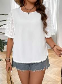 SHEIN LUNE Plus Swiss Dot Contrast Lace Blouse - White - View 1