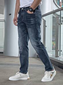 Men Slant Pocket Slim Straight Leg Jeans - Medium Wash - View 4