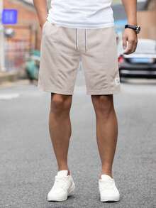 Manfinity Homme Hombres Shorts con slogan con parche de cintura con cordón - Caqui - Ver 4