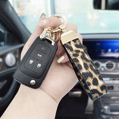 Modischer Unisex Leoparden-druck Leder Schlüsselanhänger / Rubin Herzförmiger Schlüsselanhänger / Gold Plattierter Diamant Besetzter Bärenkopf Schlüsselanhänger / Kreativer Mit Diamant Besetzter Offener Ring Roségold Schlüsselanhänger / Kreativer Mit Diamant Besetzter Offener Ring Schlüsselanhänger Aus Sterlingsilber / Exquisiter Damen Schloss Schlüsselanhänger Mit Doppelten Leder Schnüren Geeignet Für Alle Auto-modelle