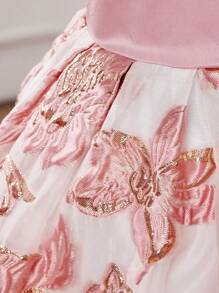 SHEIN 年輕女孩們後綁帶蝴蝶結泡泡袖花卉圖案提花派對禮服