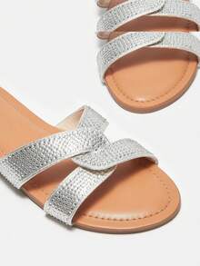 SheIn VCAY Phụ nữ Rhinestone Trang trí Flat Sandals, Glamour Satin Slide Flat Sandals - Bạc - Xem 7