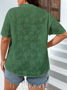 SHEIN LUNE Plus Eyelet Embroidery Button Front Shirt - Dark Green - View 2