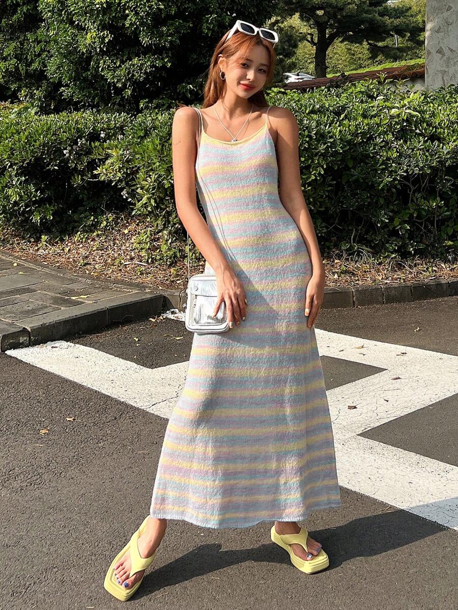 DAZY Vestido de punto de tirantes con patrón de rayas - Multicolor - Ver 1