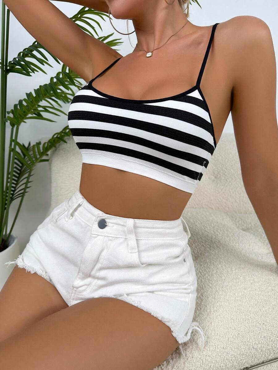 SHEIN Striped Print Wireless Bra Sports - Black and White - View 1