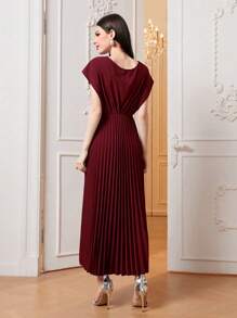 Modelyn 百褶下擺連衣裙不附腰帶 - 酒紅色 - 查看 2