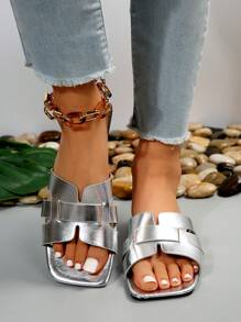 大码 35-43 时尚简约舒适系带户外拖鞋，红色 PU 鞋面，方头，平底，日常沙滩凉鞋 - 銀色 - 查看 2